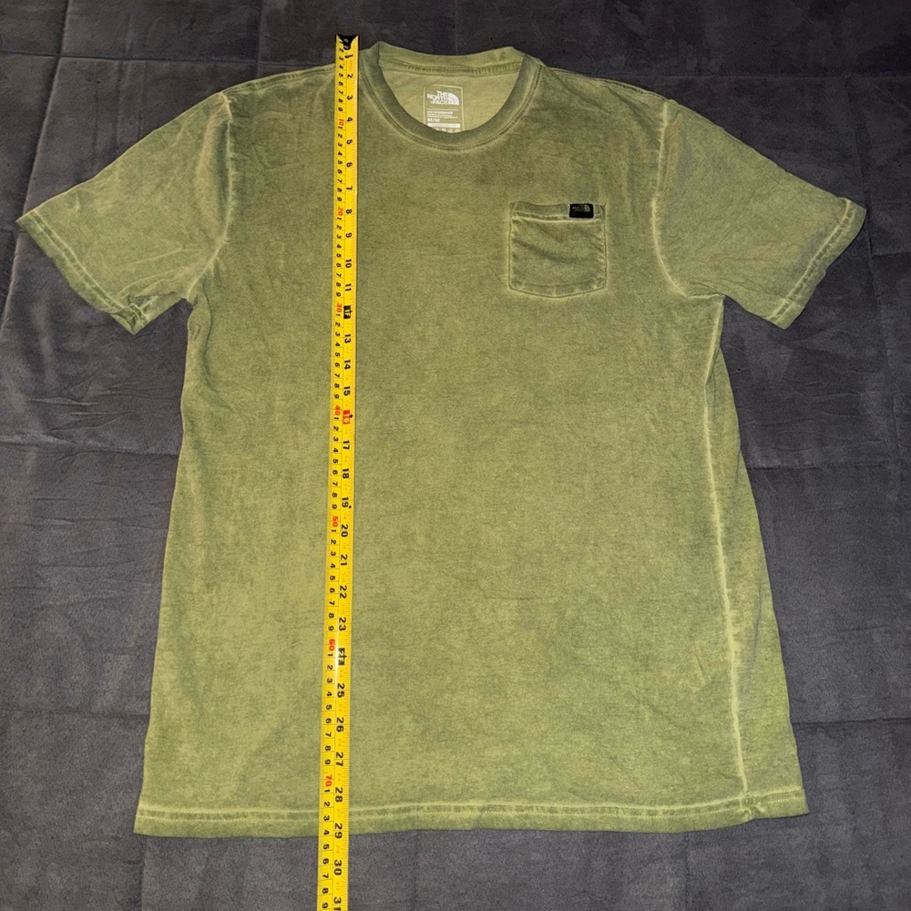 The North Face Olive Short Sleeve Tee Men’s Medium - Picture 6 of 6